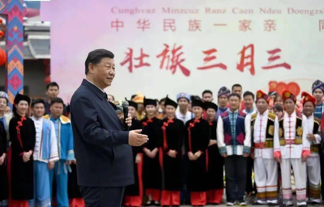 习近平在广西壮族博物馆考察调研