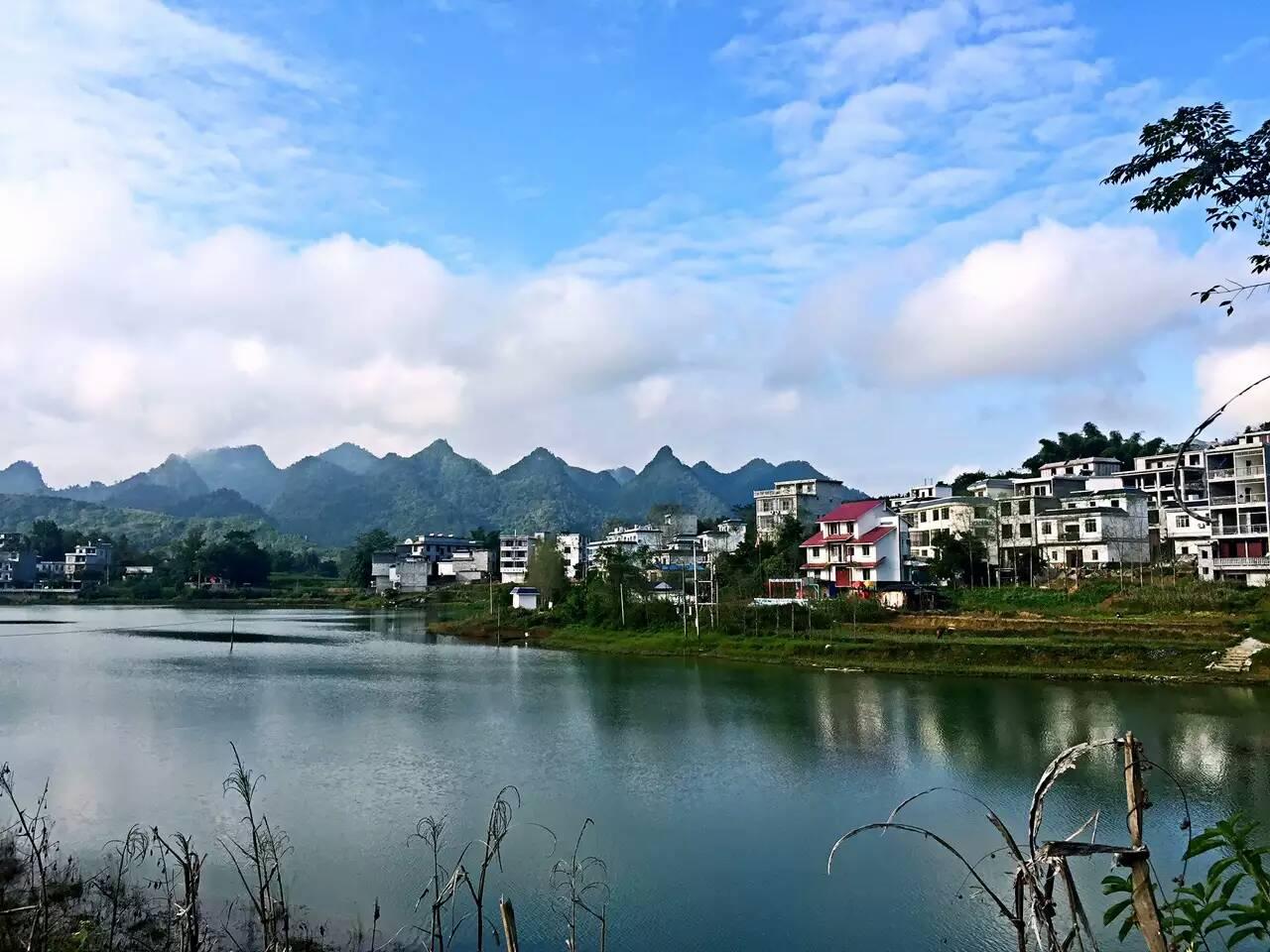 广西巴马养生旅游景区——巴马汇福中医村 