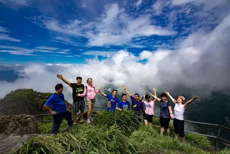 见龙卸甲:龙脊晒秋、壮瑶民俗深度自驾三日游